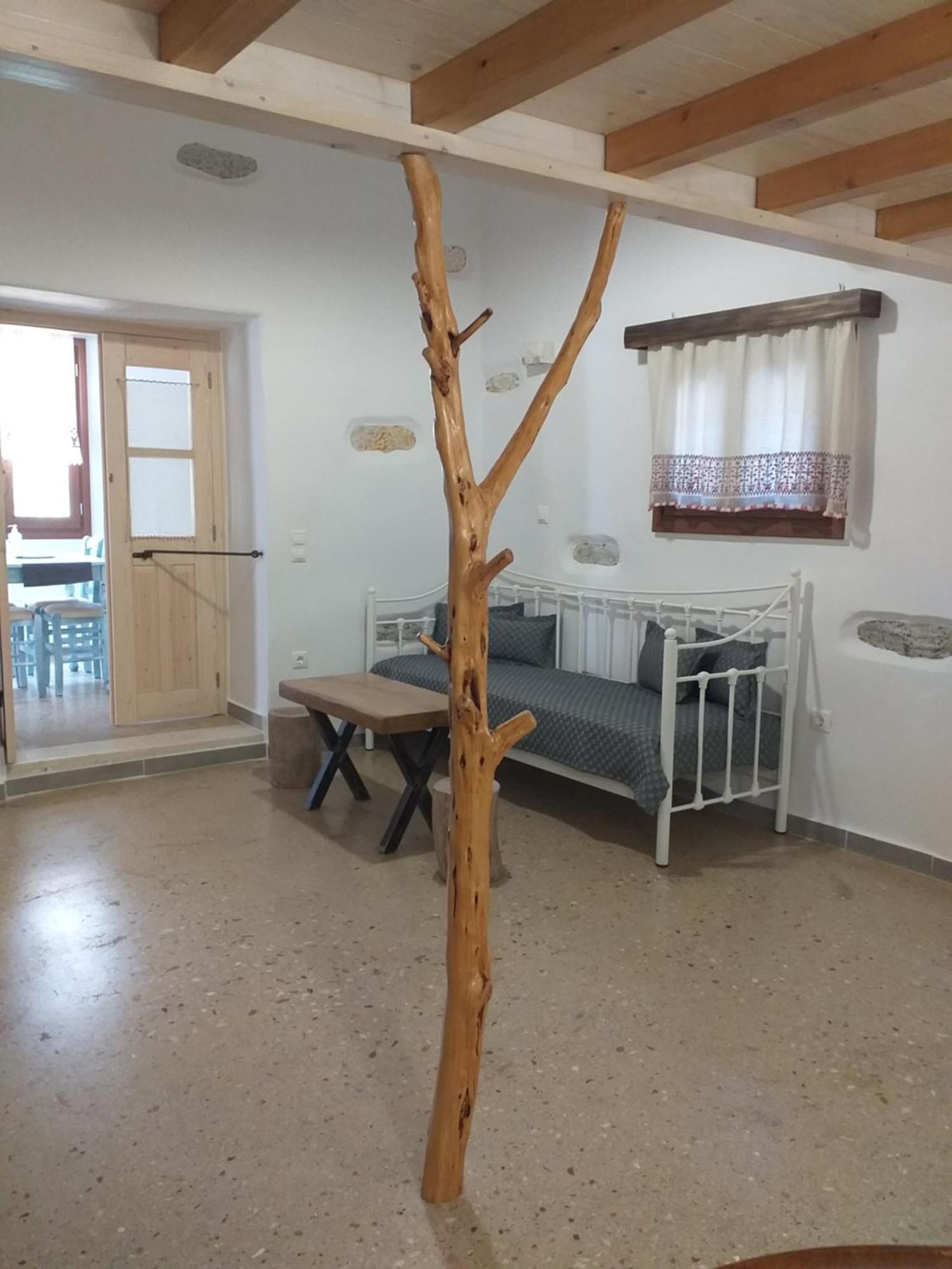 Imellos Apérathos Habitación foto